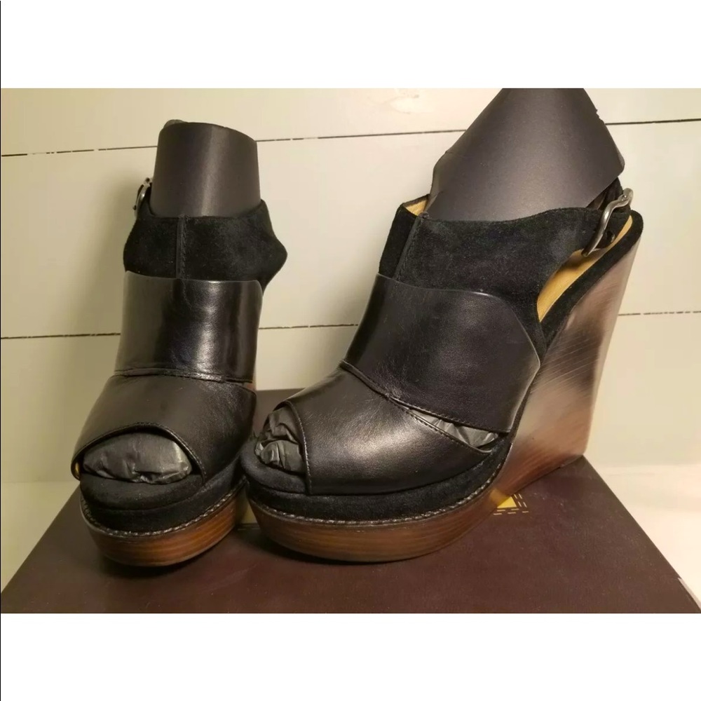 Modern Vintage Liana